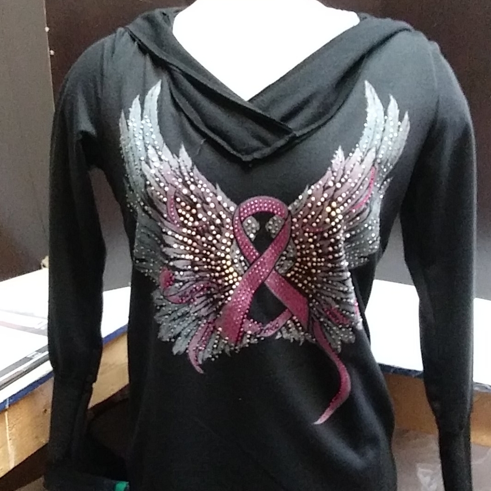 Biker ladies breast cancer pullover